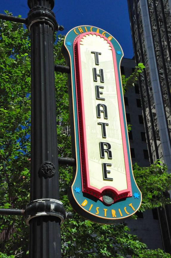 Passeando pelo distrito artístico de Chicago, em Illinois, nos Estados Unidos